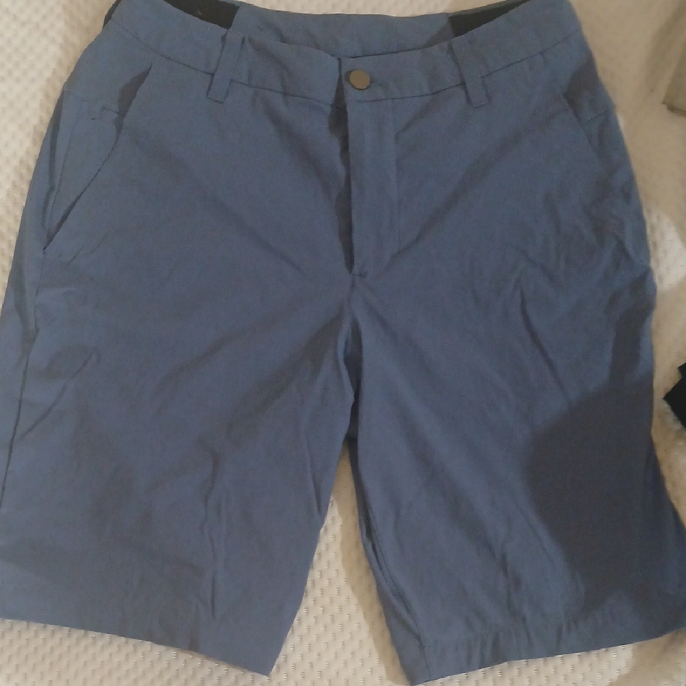 lululemon athletica Men's Slate Blue Hybrid Shorts